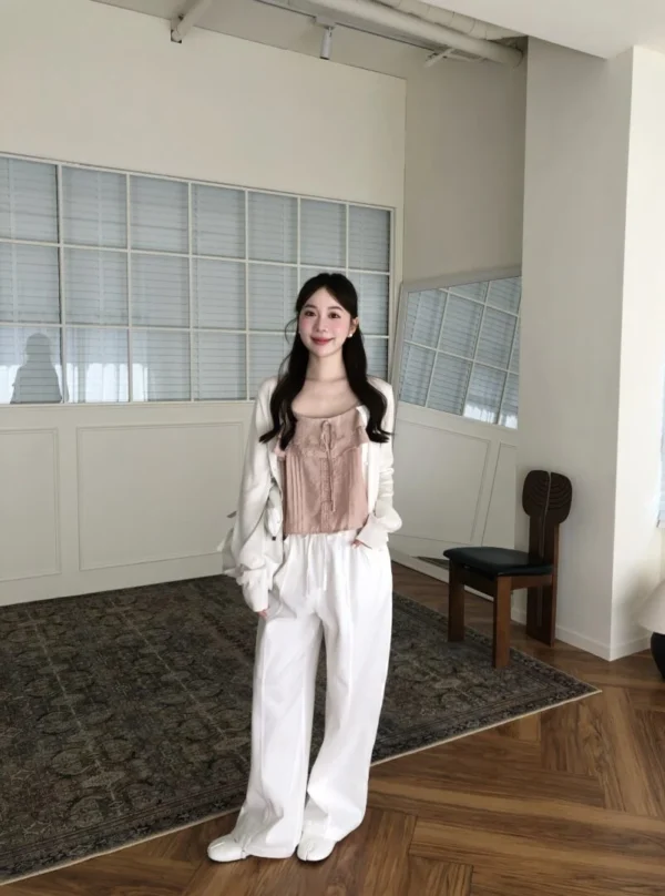 AD31 Inès伊奈絲柔白抽繩直筒長褲