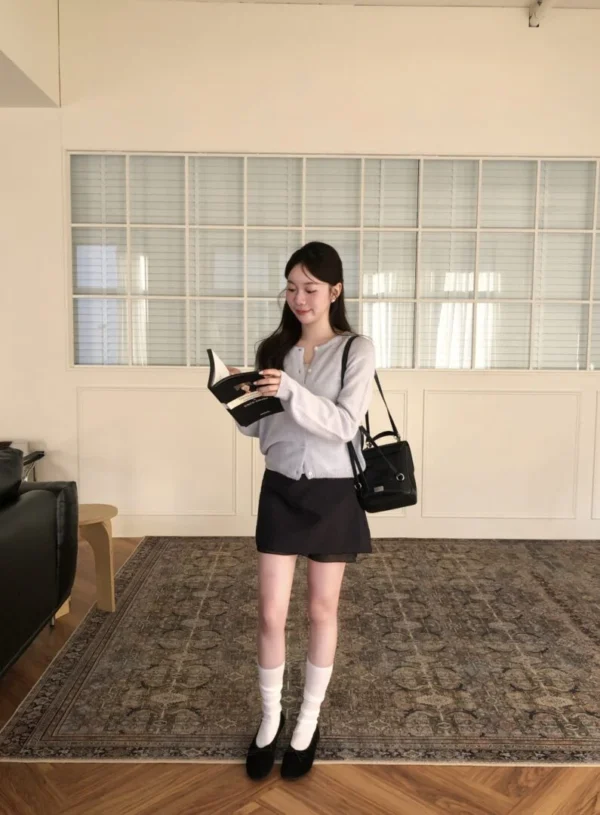 AD19 Lucie 露西柔霧親膚針織外套