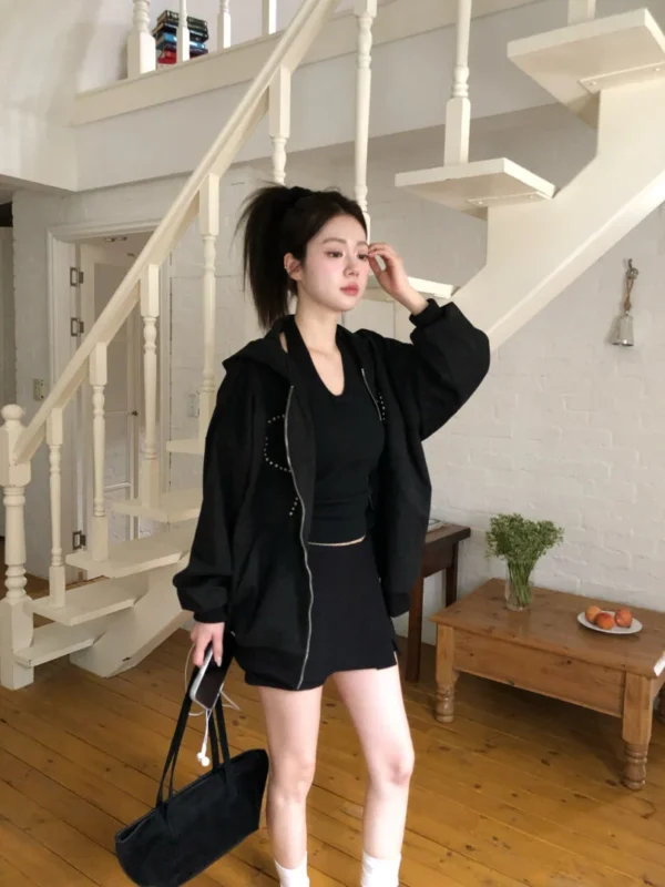 AE11 Delphine黛爾芬的精緻柔感針織短裙