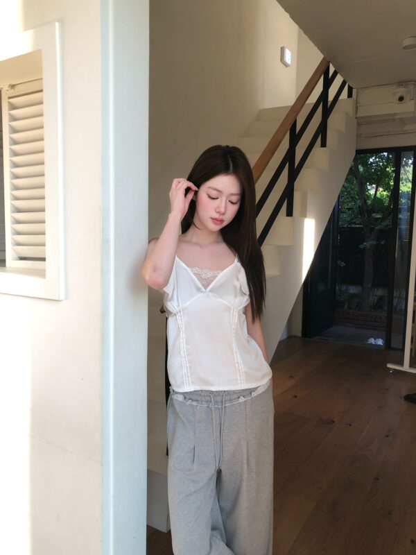 AE05 Seraphina瑟拉菲娜柔光緞面蕾絲背心