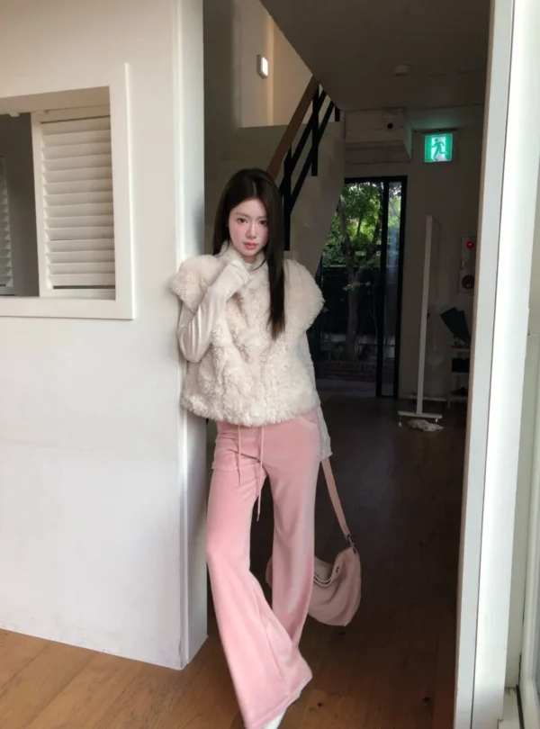 AE26 Mila米拉的小羊羔絨立領背心外套